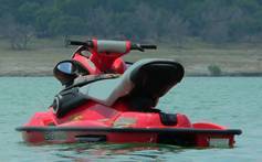Boat rentals on Canyon Lake